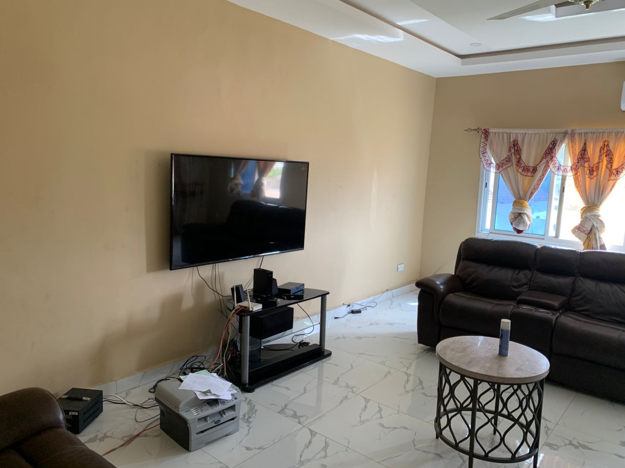 Five Bedroom Fully Furnished Townhouse for Rent - Image 6