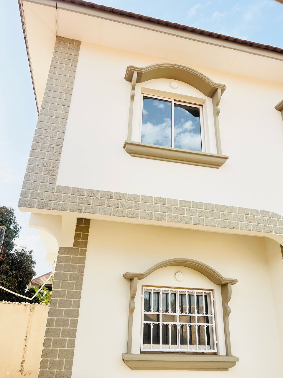 Three bedroom compound, Unfurnished  - Image 2