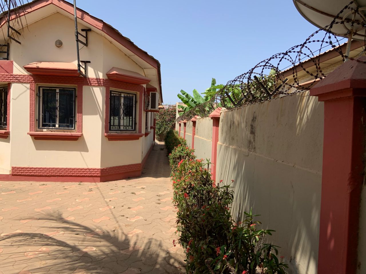 Three bedroom compound, Unfurnished - Image 2