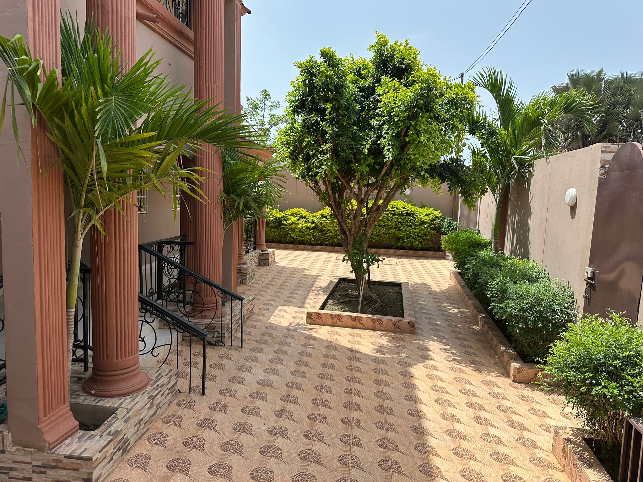 Five bedrooms full compound  - Image 7