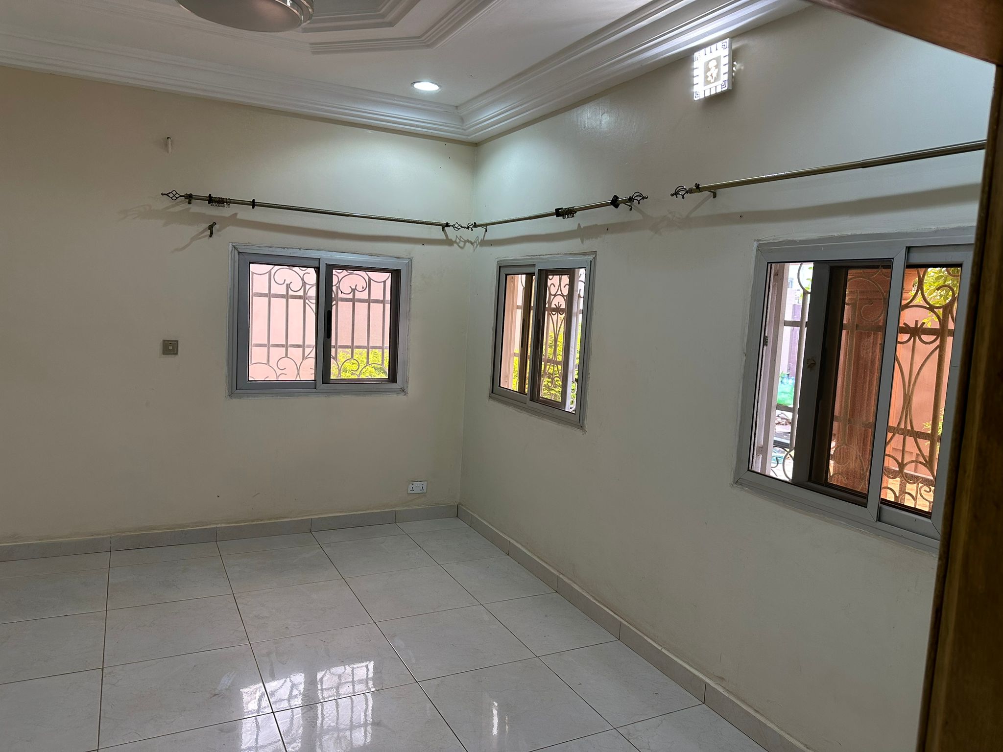 Five bedrooms full compound  - Image 11