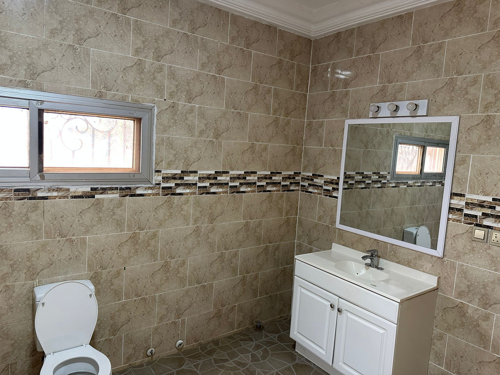 Five bedrooms full compound  - Image 12