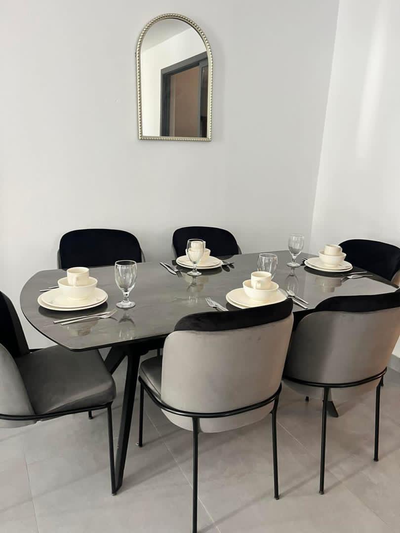 Two bedrooms furnished apartment - Image 3