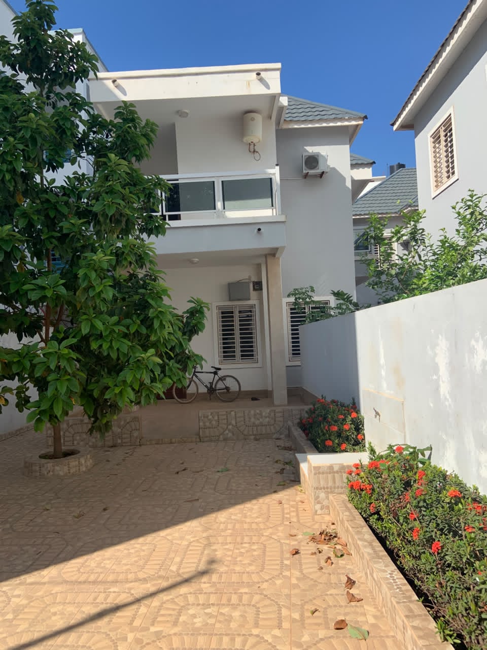 Two bedrooms Fully furnished Executive Residence - Image 2